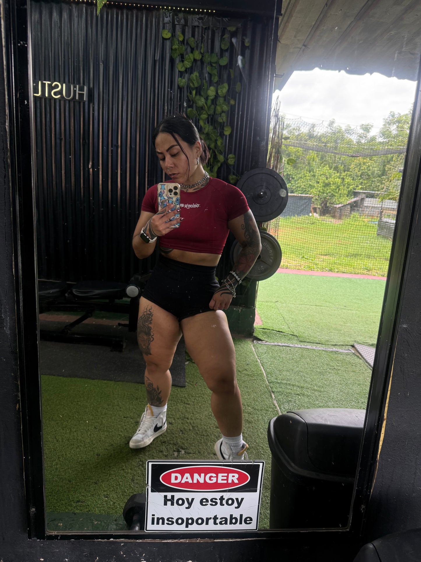 “AMANDA”- Crop Compression Tee